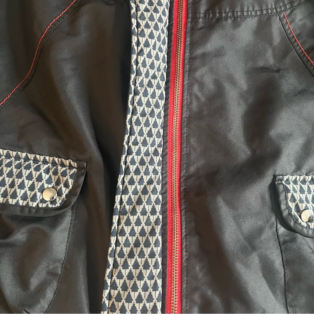 MYUNG SHIN Men’s Black Gray Red Contrast Stitched Hooded Toggle Nylon‎ Jacket XL - Picture 8 of 16